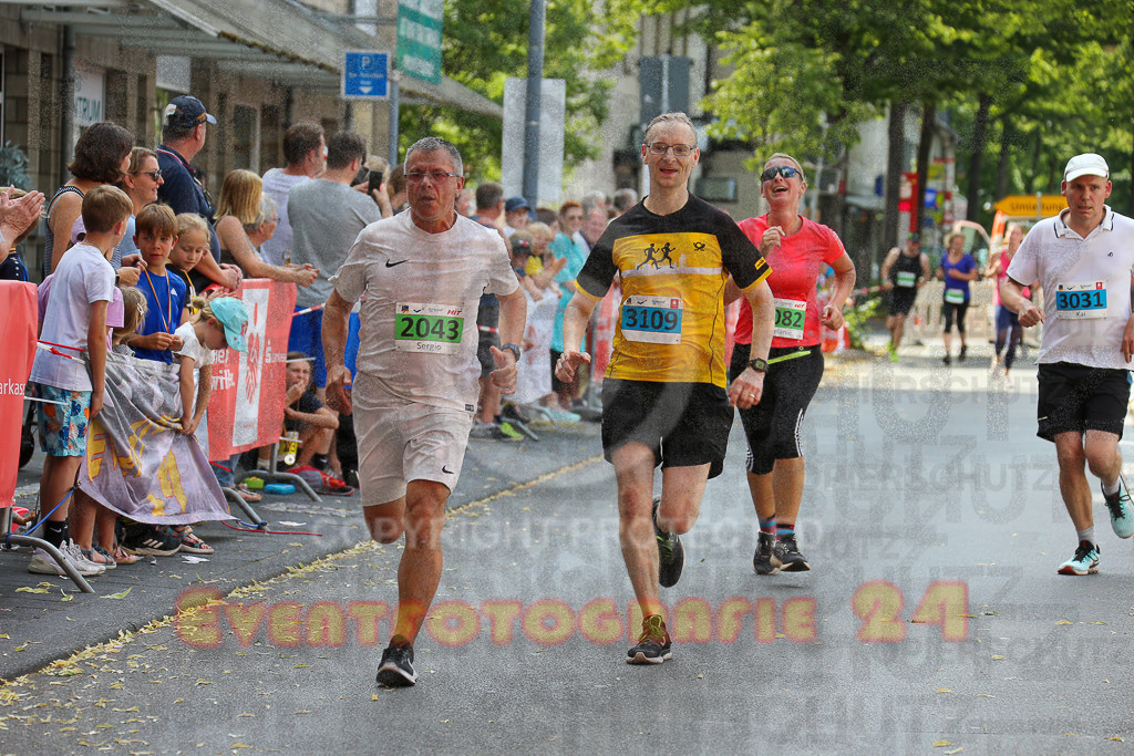 220625_1700_EX1_5762 | Sportfotografie im Rhein-Sieg Kreis, Köln, Bonn, NRW, Rheinland Pfalz, Hessen, etc. Unser Tätigkeitsfeld umfasst den Laufsport vom Volkslauf über den Marathon, Duathlon, Triathon bis zum Ultralauf wie Kölnpfad Ultra oder Schindertrail.