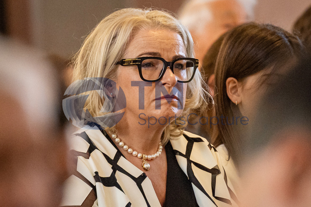 Trainproduction-20240519-1 | Firmung Klagenfurt-Dom 19.05.2024 10:30 Uhr