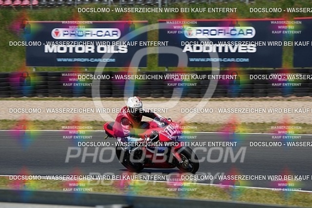 2025_05_12_PBK_17779 | Sportfotografie; SlowMotion; Video; Rennstrecke; Hafeneger; RSE; Speer; Trackday; Motorsportarena; Hockenheimring; Brno; Most; Barcelona; Valencia, Benny; Kaetzmer;