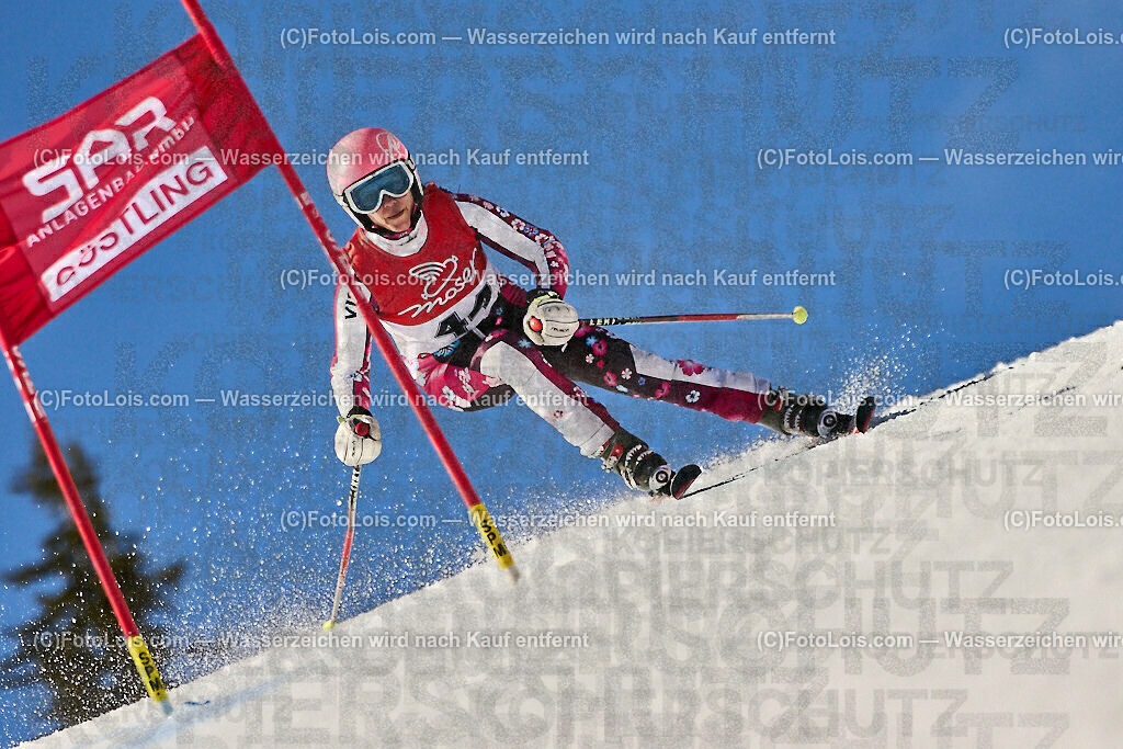 ALP4687_WCM-SuperGiant_Kat-C_Stickler Martina | (C)FotoLois.com, Alois Spandl, World Criterium Masters Ski Alpin 2023 Hochkar, SuperGiantSlalom, Kategorie C, Mi 22. März 2023.