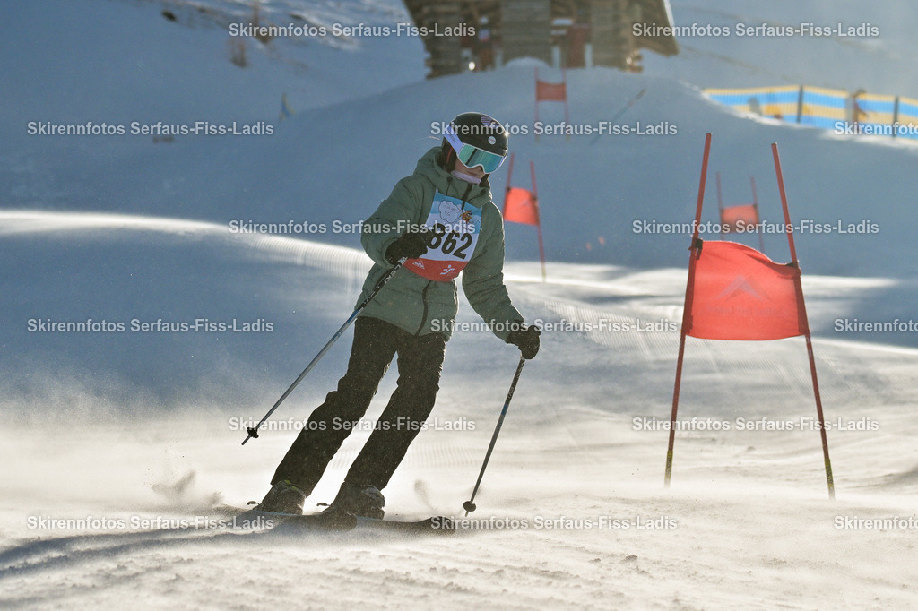 SRF_01.01.2026_0433 | SRF_01.01.2026_0433 - Realisiert mit Pictrs.com