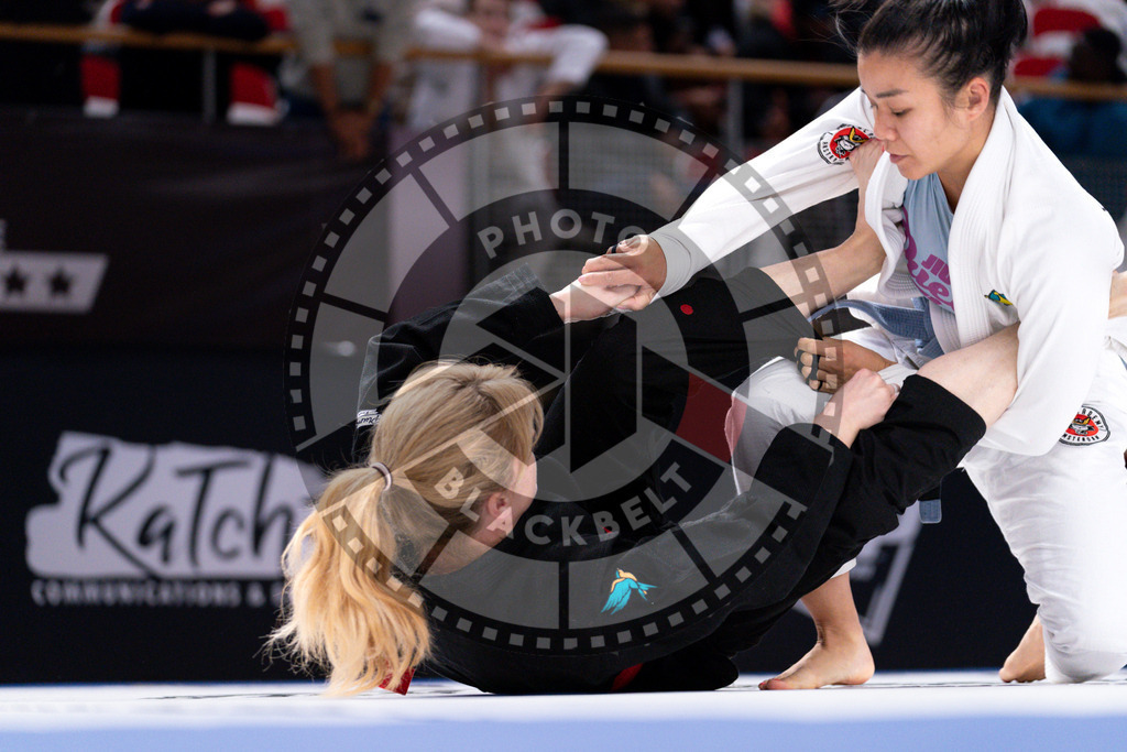 20241013PBB2732 | Athletes compete during the AJP Tour Europe Continental Jiu-Jitsu Amateurs & Masters Championship on October 13, 2024 in Almere near Amsterdam, Netherlands. © Chiara Dazi / photoblackbelt