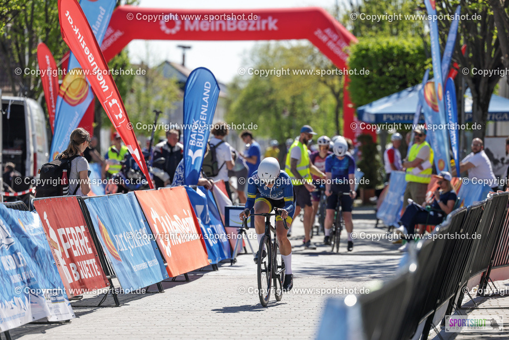 VJ__5164 | Neusiedlersee Radmarathon 2026@sportshot_your_pictrs #yourpictures#roadtowm2029 #nrm #neusiedlerseeradmarathon #neusiedlersee #neusiedlerseetourismus #burgenland #mörbisch #nrm26 #burgenlandtourismus #voglundco #poweredbyburgenlandtourismus #radsport #rad #marathon #ucigranfondo #visitburgenland #ucigranfondoworldseries
