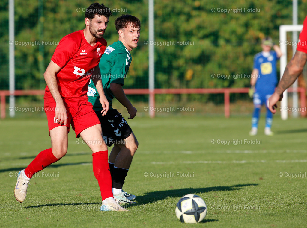A_LUI_250925_0000028 | SPORT,FUSSBALL REGINALLIGA MITTE ASKOE OEDT-JUNGE WIKINGER 27.09.25 IM BILD: BUENYAMIN KARATAS T (OEDT) UND TIMON SPIEGL (JUNGE WIKINGER FOTO:FOTOLUI