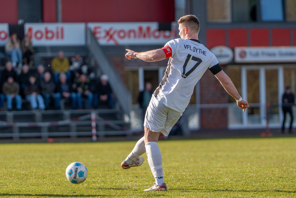 Fußball I Herren I Saison 2025-2026 I Bezirksliga Weser-Ems 4 I 21. Spieltag I TuS Frisia Goldenstedt - Vfl Oythe I 3778 | jns.sportfotos - Realisiert mit Pictrs.com