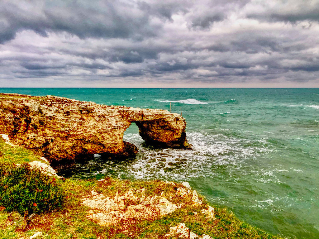 Meeresbogen Gagnano | www-pimpup-me - Realisiert mit Pictrs.com