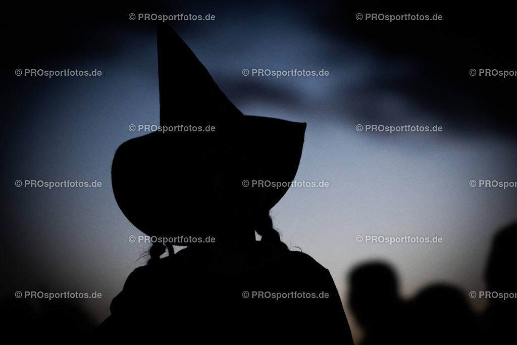 Halloween Run 2022 in Koeln, 31.10.2022 | Impressionen vom Halloween Run 2022 am 31.10.2022 in Koeln (Forstbotanischer Garten Rodenkirchen). Foto: BEAUTIFUL SPORTS/Axel Kohring