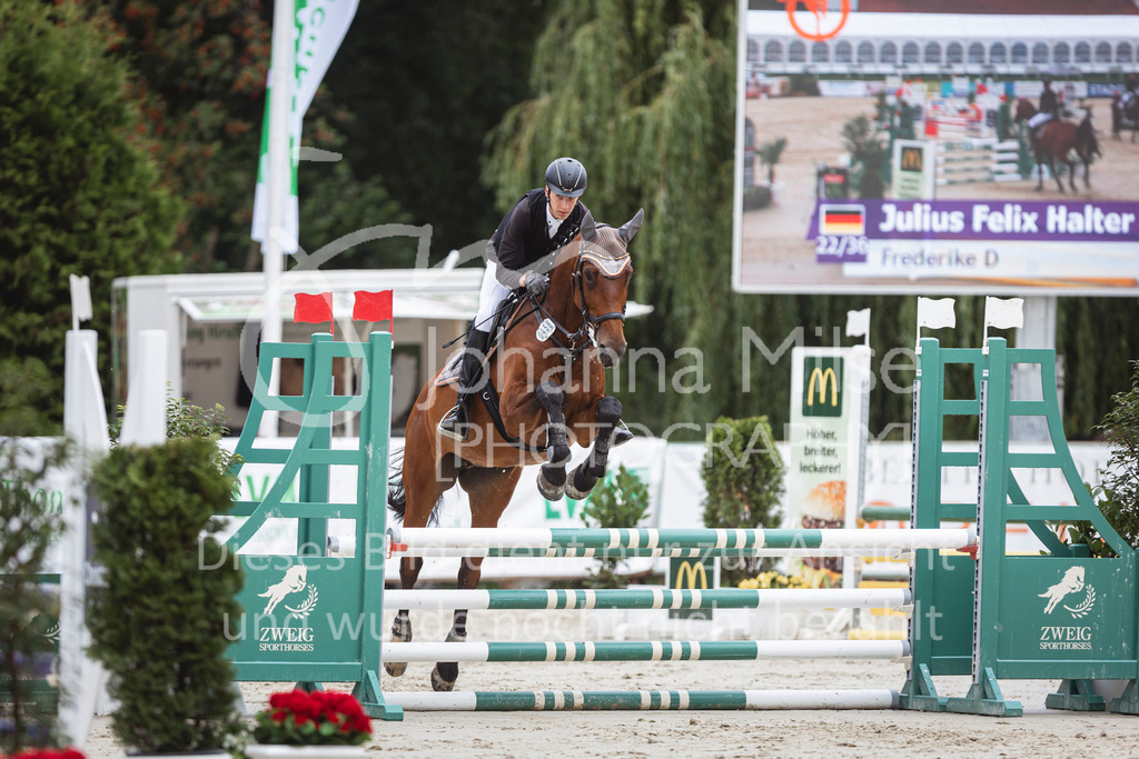 240711_BHO_Stil-A1-2-256 | Deine schönsten Turniermomente als professionelle Fotos! Entdecke hochwertige Pferdesport-Fotografie im Online-Shop. Jetzt Fotos finden & bestellen!
