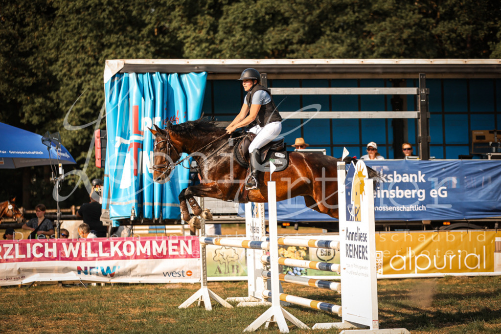 18.FrSpA00051 | Leoni Ertmer Photography - Realisiert mit Pictrs.com