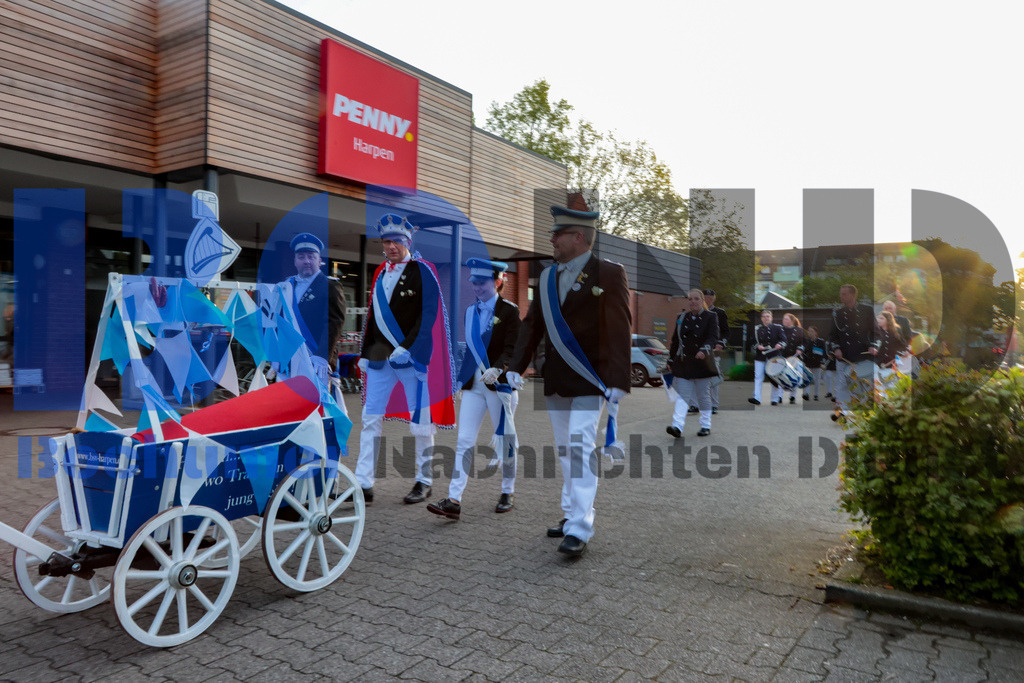 636. Maiabendfest 2024 {date} -  | {headline}



(Foto: Sebastian Sendlak / BOND)

 - Realisiert mit Pictrs.com