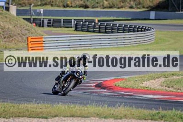 spof3700 | Professionelle Fotos von Sportveranstaltungen, aber auch Hochzeiten und anderen Events. - Realisiert mit Pictrs.com