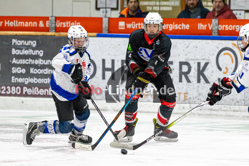 TSV Peißenberg Miners vs HC Landsberg | Eishockey Landesliga U15 2023/2024, TSV Peißenberg Miners vs HC Landsberg, 20240113,
,
2024-01-13 in Peißenberg (Eisstadion)

Copyright: WolfgangxLindner