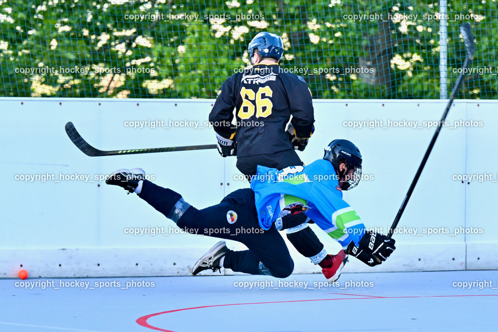 VAS Ballhockey Villach vs. ASKÖ Villach Ballhockey | #66 Hintermann Daniel VAS Ballhockey Villach, #68 Fischer Tobias SV ASKÖ Ballhockey, VAS Ballhockey Villach vs. ASKÖ Villach Ballhockey , VAS Ballhockey Villach vs. ASKÖ Villach Ballhockey  am 13.05.2026 in Villach (Alpen Arena ), Austria, (Photo by Bernd Stefan)