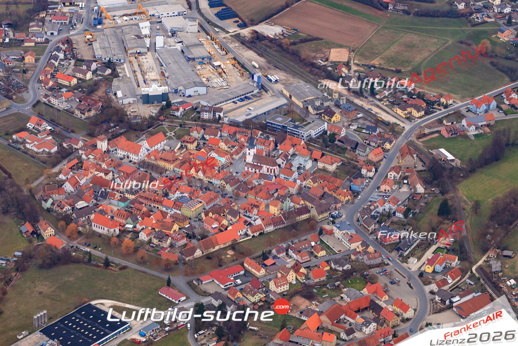 Das Luftbild der Stadt Schlüsselfeld wurde 2018 vom Flugzeug heraus erstellt (keine Drohne) Aufnahmehöhe ca.400 Meter- hohe Auflösung für beste Druck-Qualität
