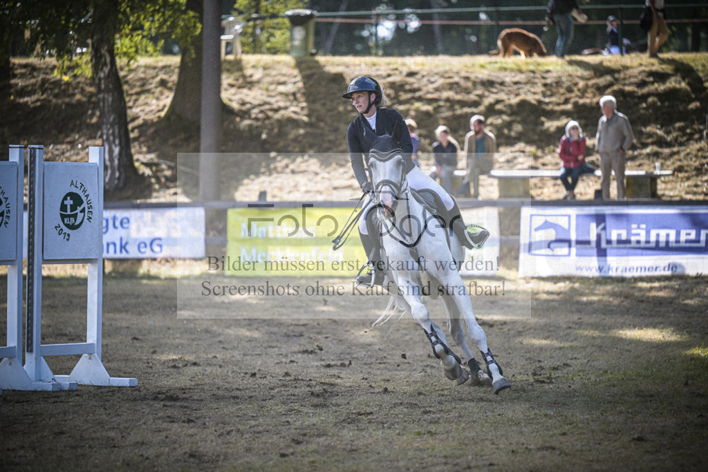 DOS_0379 | Entdecke hochwertige Reitturnierfotos von Foto Oger. Professionell, emotional und authentisch – jetzt Lieblingsmomente im Shop bestellen.Deutschlandweite Turnierfotografie. - Realisiert mit Pictrs.com