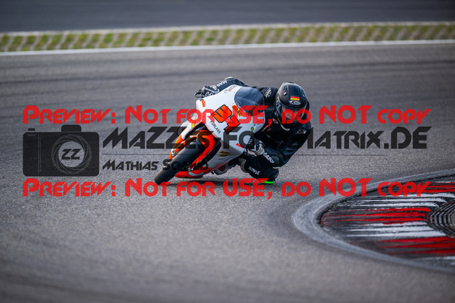 MaZZes_FotoMatrix_240830_6007705_5309 | KTM