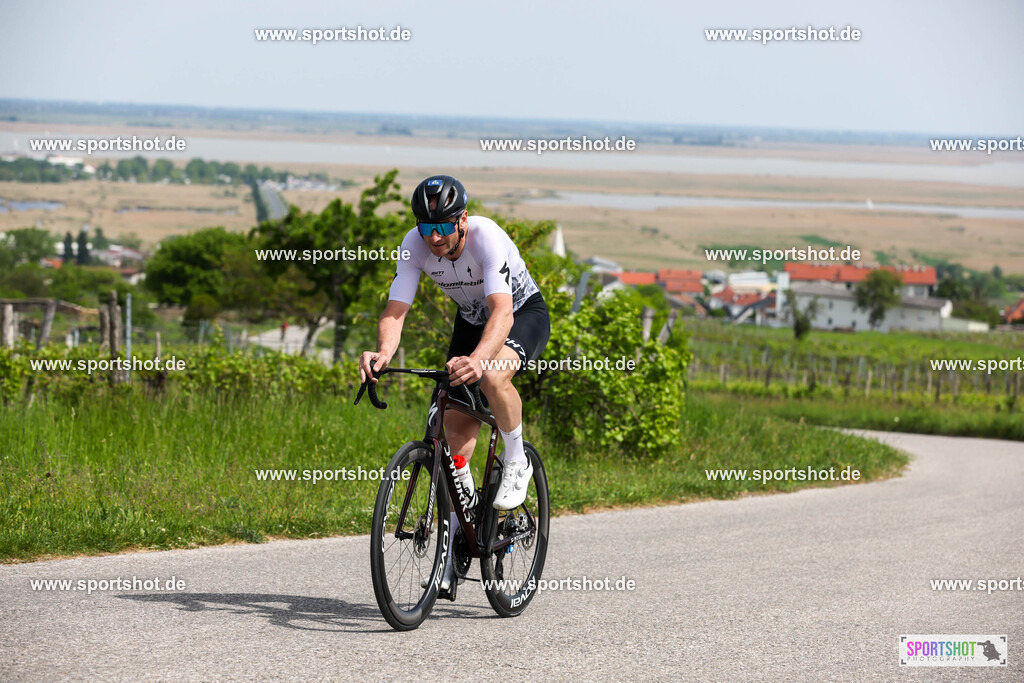 007A5106 | Neusiedler See Radmarathon 2025 #neusiedlerseeradmarathon #yourpictrs #sportshot_your_pictrs @Sportshotphotography Copyright:www.sportshot.de