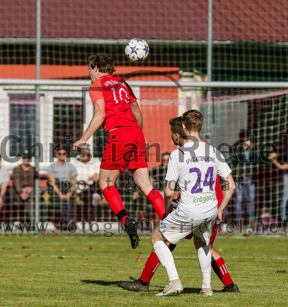 2023-10-22_018_SpVgg_Eichenkofen_gegen_SpVgg_Altenerding_II | Erding, Deutschland, 22.10.2023:
Fußball, A-Klasse 2023 / 2024, 12. Spieltag, SpVgg Eichenkofen gegen SpVgg Altenerding II, Endergebnis: 3:1

Kilian Zehner (SpVgg Eichenkofen, #10), +a24+

Foto: Christian Riedel / fotografie-riedel.net