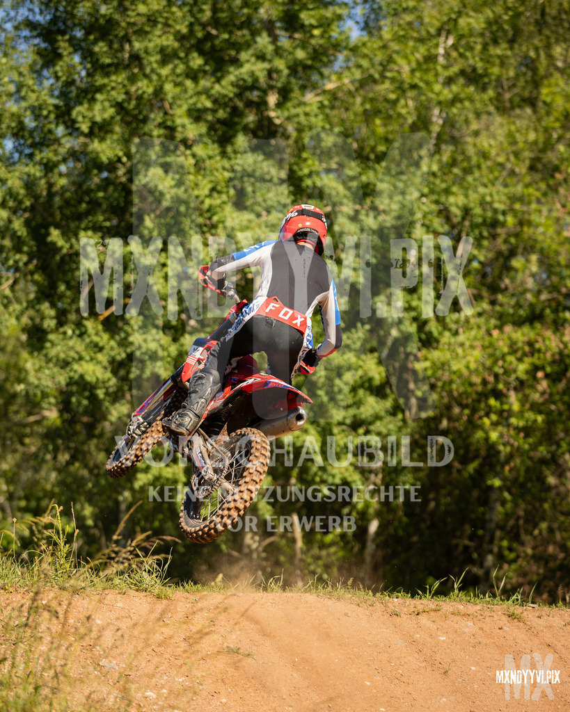 866A0695 | mxndyyvipix