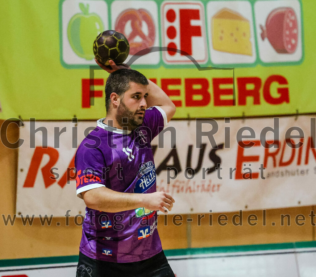 2023-10-14_031_SpVgg_Altenerding_gegen_HSG_Freising_Neufahrn | Erding, Deutschland, 14.10.2023:
Handball, Bezirksoberliga Männer 2023 / 2024, 4. Spieltag, SpVgg Altenerding gegen HSG Freising-Neufahrn, Endergebnis: 27:26

Christian Loris (SpVgg Altenerding, #11)

Foto: Christian Riedel / fotografie-riedel.net