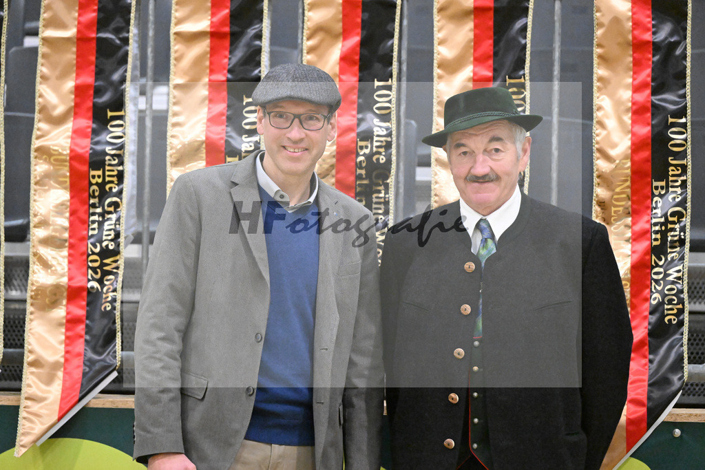 Kommission Josef Erhard_Jan zum Berge_1260008 | hf-fotografie - Realisiert mit Pictrs.com
