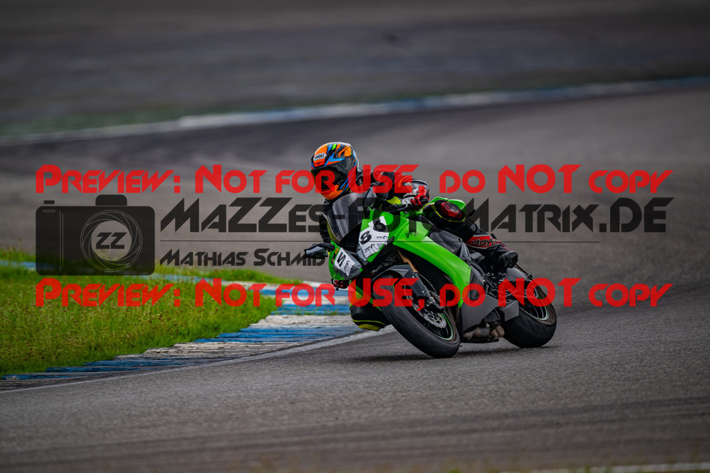 MaZZes_FotoMatrix_240701_6007705_7586 | GELB