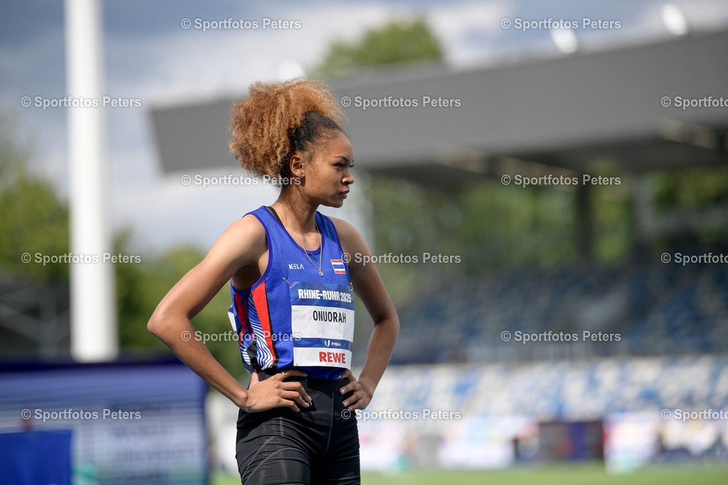 _KP13520_1 | 21.07.2025, xkaix, Leichtathletik, FISU World University Games 2025 v.l. Chinenye Josephine Onuorah (Thailand) - Realisiert mit Pictrs.com