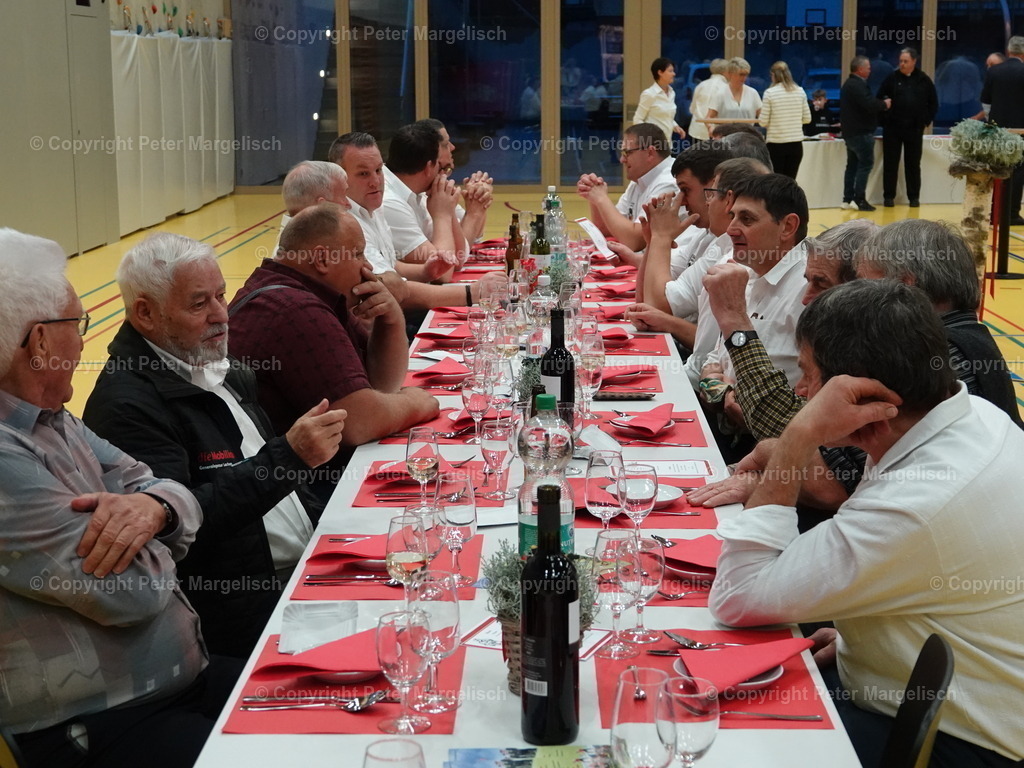 DSC05907 | Schwingen - Realisiert mit Pictrs.com