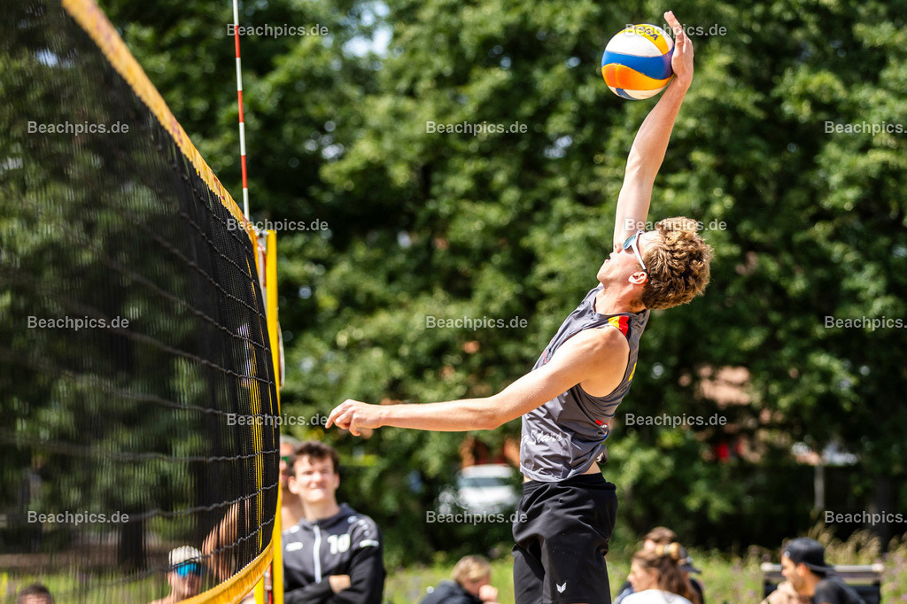 2024-00105260-A-Cup-PVC-91-Potsdam |  22.06.2024; Potsdam Foto: Gerold Rebsch - www.beachpics.de