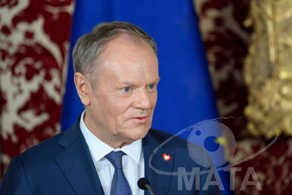 _DWA0534 | Politiker Donald Tusk (Civic Coalition), Ministerpräsident der Republik Polen, während eines Pressestatements in der Münchner Residenz vor der Verleihung des Ewald-von-Kleist-Preises. Der diesjährige Ewald-von-Kleist-Preis wird am Rande der Münchner Sicherheitskonferenz 2026 an das ukrainische Volk vergeben. München, 14.02.2026 Bayern Deutschland - Realisiert mit Pictrs.com