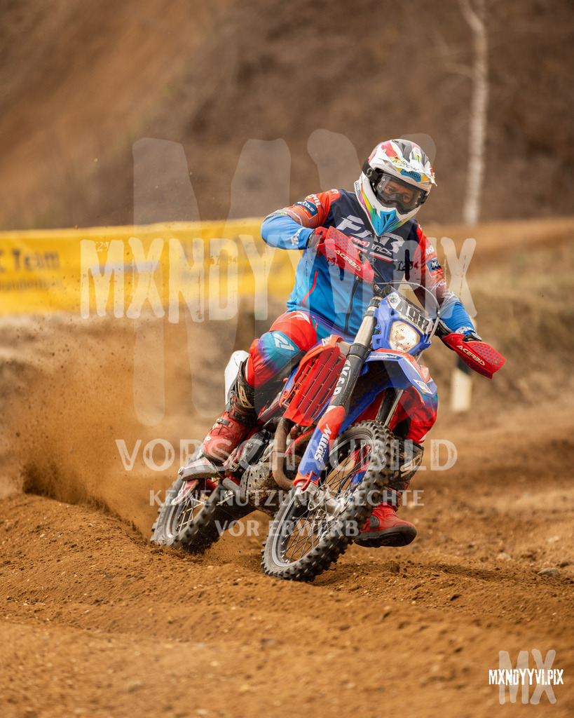 866A1174 | mxndyyvipix