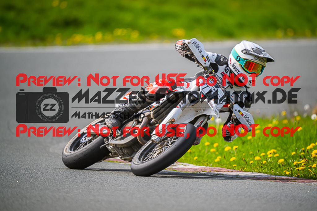 MaZZes_FotoMatrix_230507_7464 | S1