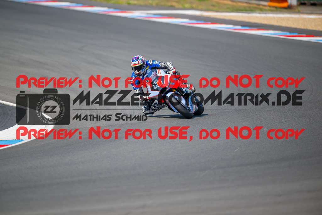 MaZZes-Fotomatrix-20260805-529352 | R1