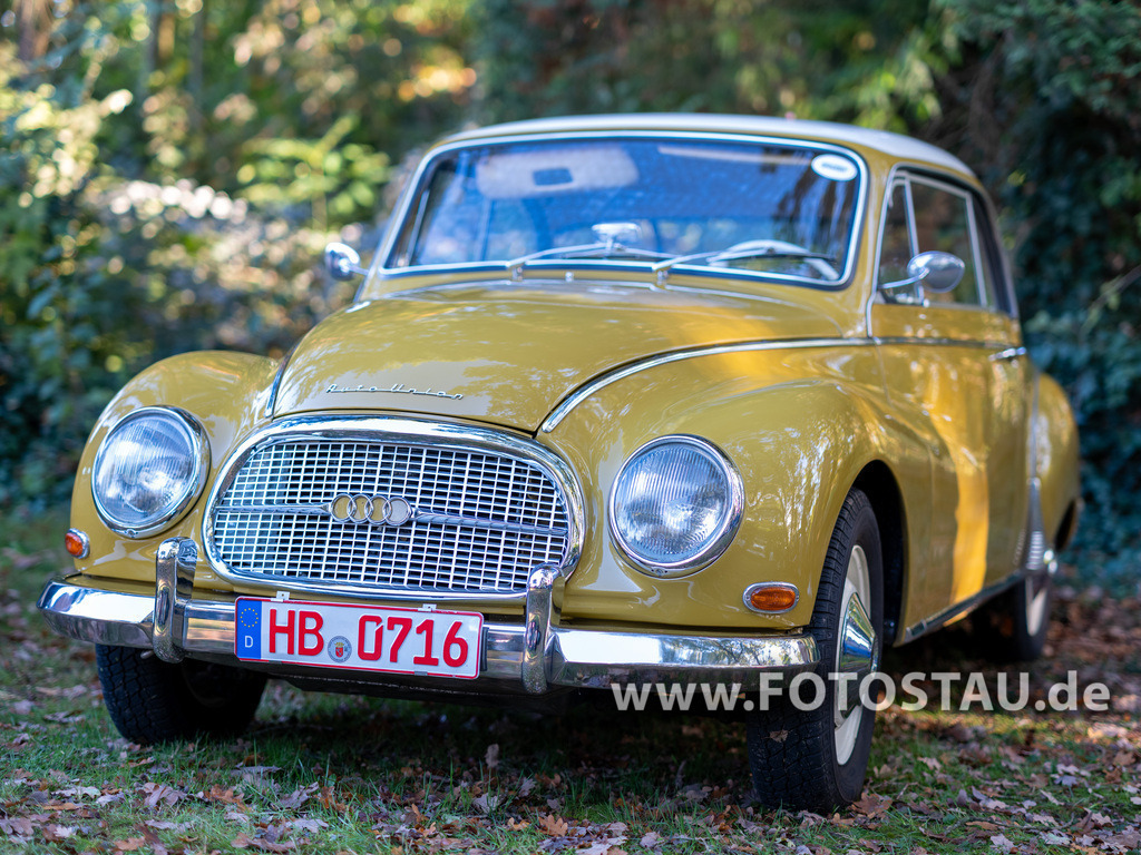 20251018-00122 | Syke Barrien 2025 Oldtimer Treffen - Realisiert mit Pictrs.com