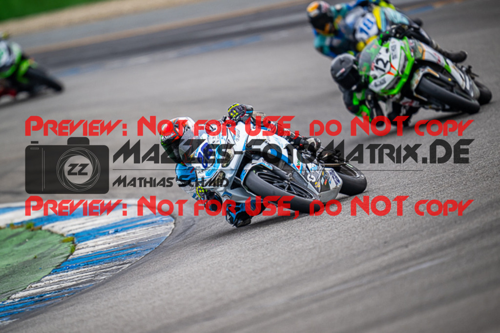 MaZZes_FotoMatrix_220925_7665 | IDM300