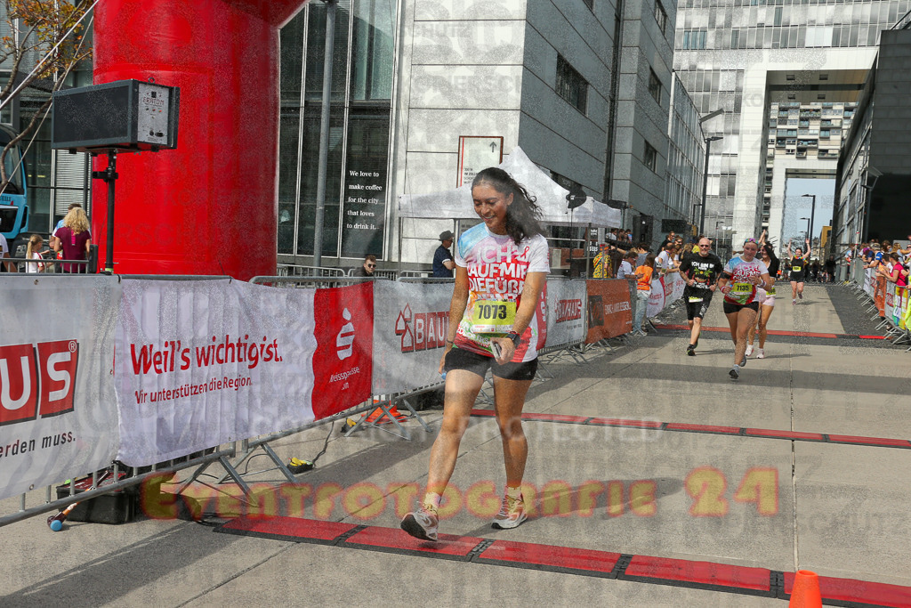 250920_1341_EX1_6187 | Sportfotografie im Rhein-Sieg Kreis, Köln, Bonn, NRW, Rheinland Pfalz, Hessen, etc. Unser Tätigkeitsfeld umfasst den Laufsport vom Volkslauf über den Marathon, Duathlon, Triathon bis zum Ultralauf wie Kölnpfad Ultra oder Schindertrail.