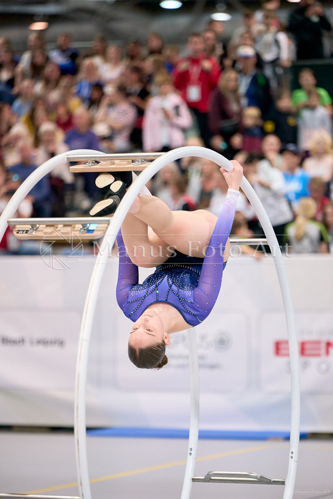 A-DSC01172 | Professionelle Sportfotografie in Hamburg, Schleswig-Holstein und Niedersachsen – spezialisiert auf Rhönrad, Geräteturnen, Leistungsturnen und rhythmische Sportgymnastik. Bundesweite Begleitung von Rhönrad-Events. Jetzt Sport-Fotos - Realisiert mit Pictrs.com