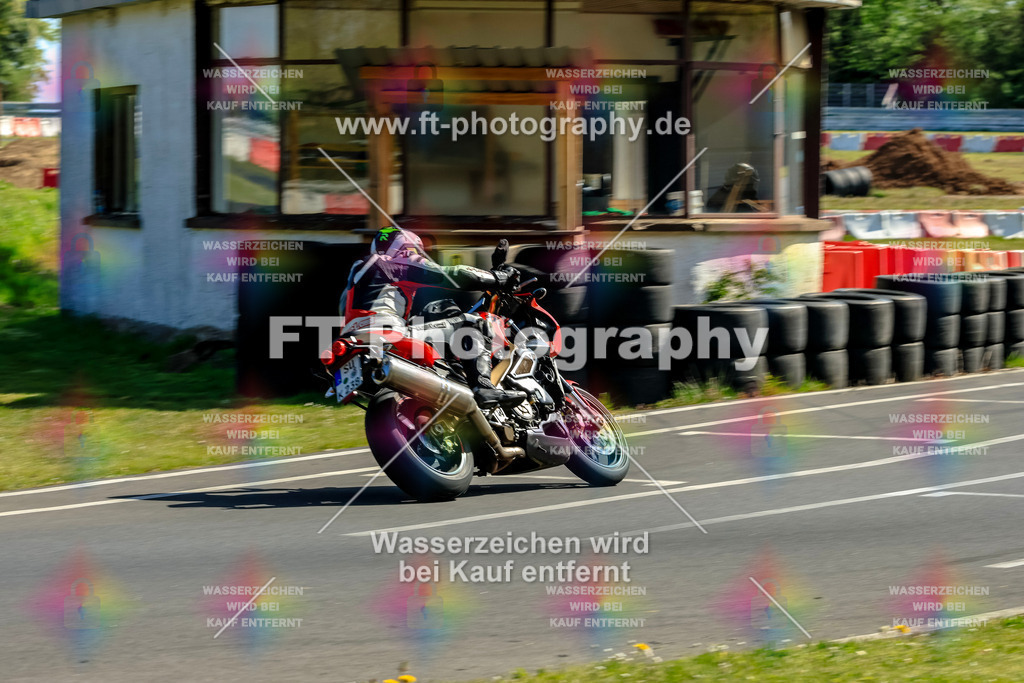 _OTO1700 | Hier findet Ihr Bilder von Touristenfahrten auf der Nürburgring Nordschleife oder von anderen Veranstaltungen die ich besucht habe. Viel Spass beim Durch Schauen 