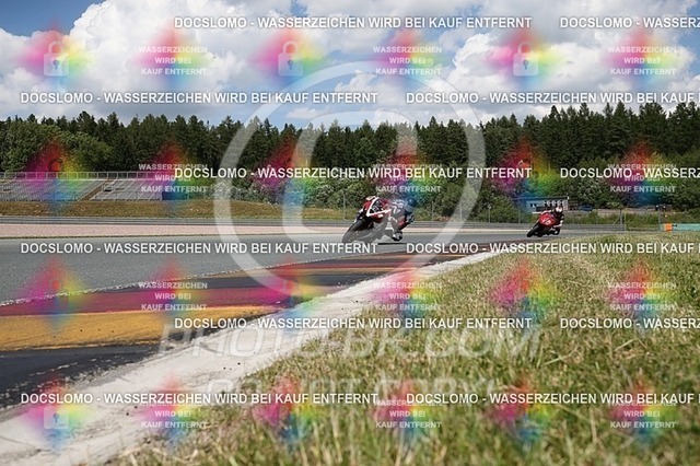 2016-07-01-PBK-3681 | Sportfotografie; SlowMotion; Video; Rennstrecke; Hafeneger; RSE; Speer; Trackday; Motorsportarena; Hockenheimring; Brno; Most; Barcelona; Valencia, Benny; Kaetzmer;