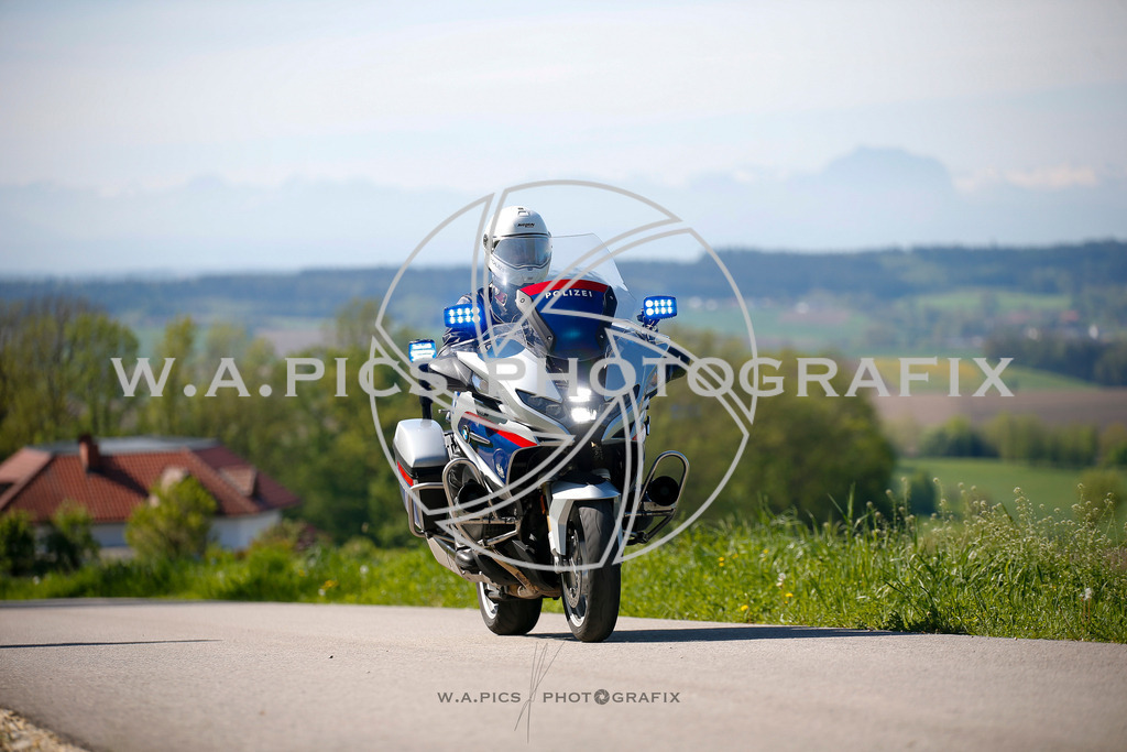 ..... | WELS, AUSTRIA, 27.April 24, 63 RAIFFEISEN KIRSCHBLÜTENRENNEN, Image shows: Photo: WAPICS / Andreas Willdoner