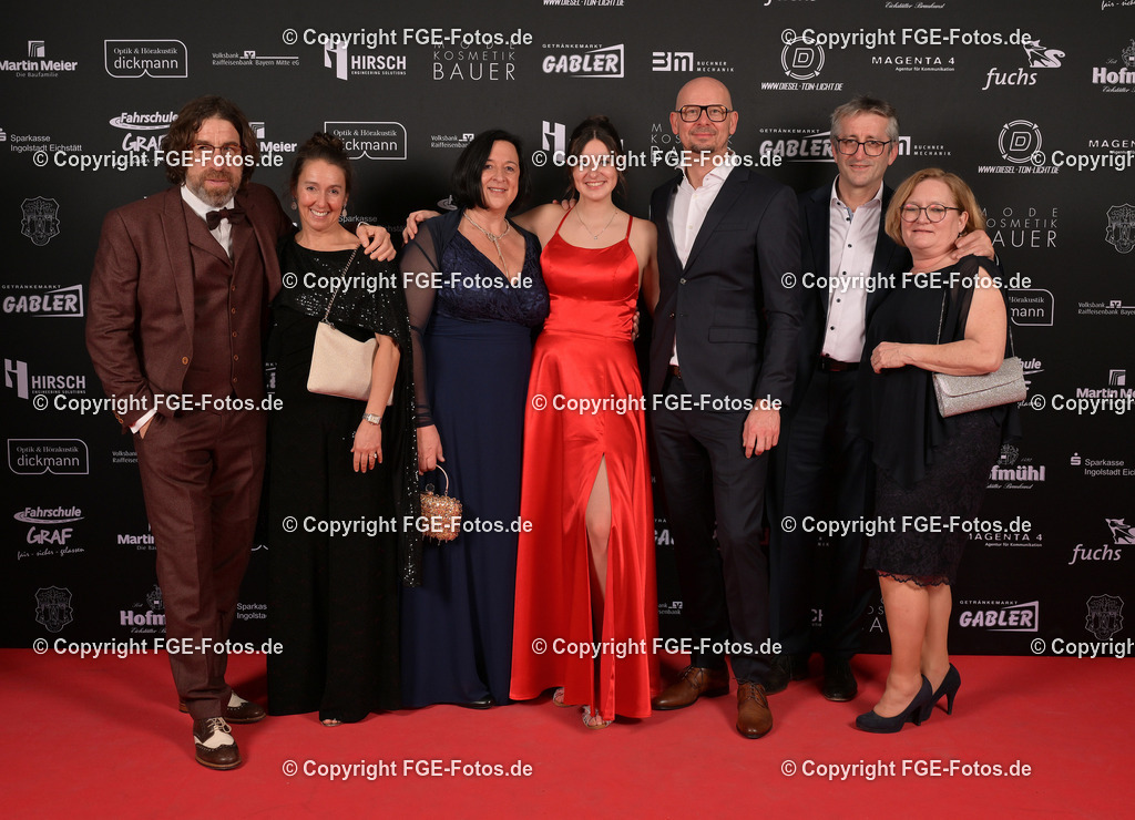 20240127-fge-fotos-0317 | Hofball der FGE am 27.01.2024 im Alten Stadttheater in Eichstätt. - Realisiert mit Pictrs.com