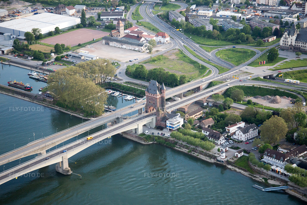 Luftbild: Worms, Nibelungenbrücke in Worms im Bundesland Rheinland-Pfalz in Deutschland. Foto: IMG_088183.jpg vom 09.05.2016 durch Werner Riehm/FLY-FOTO.de