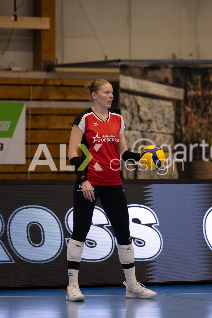 Volleyball I Frauen I Saison 2025-2026 I Volleyball NLA | Women I Round 16 I VC Kanti Schaffhausen - Viteos NUC I 31.01.2026 | 9 Jordan Lockwood (USA) (VC Kanti Schaffhausen) – Diagonal - Realisiert mit Pictrs.com