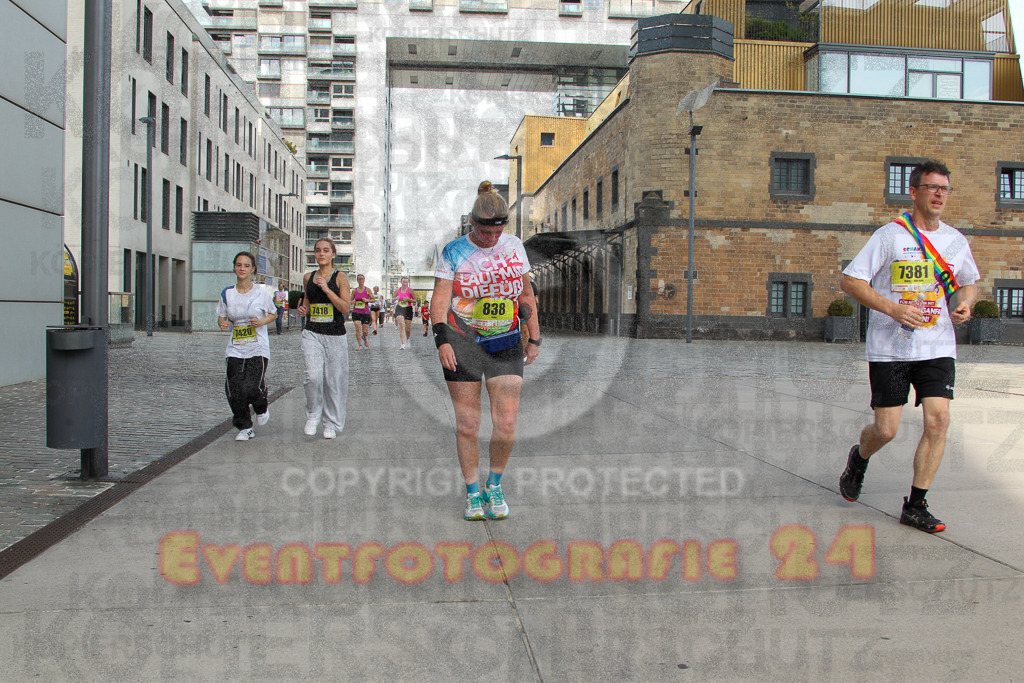 250920_1341_EV4_6462 | Sportfotografie im Rhein-Sieg Kreis, Köln, Bonn, NRW, Rheinland Pfalz, Hessen, etc. Unser Tätigkeitsfeld umfasst den Laufsport vom Volkslauf über den Marathon, Duathlon, Triathon bis zum Ultralauf wie Kölnpfad Ultra oder Schindertrail.