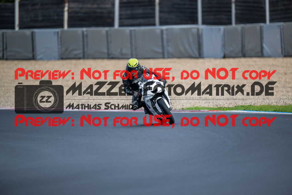 MaZZes_Fotomatrix_20250914_6007705_0468 | Fotograf Mathias Schmid
Sportfotograf,
Eventfotograf,
Hochzeitsfotograf,
Portraitfotograf