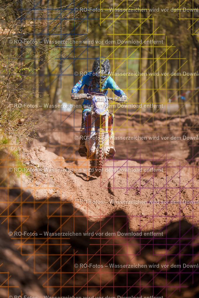 2 Lauf Mernes-1461 | Sportfotografie von RO-Fotos: Motorsport, Motocross, Enduro, Laufveranstaltungen und Triathlon. Professionelle Fotos von Sportlern und Events. - Realisiert mit Pictrs.com