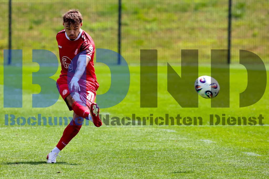 SES_ESSFKO20250712-58 | bond - Realisiert mit Pictrs.com