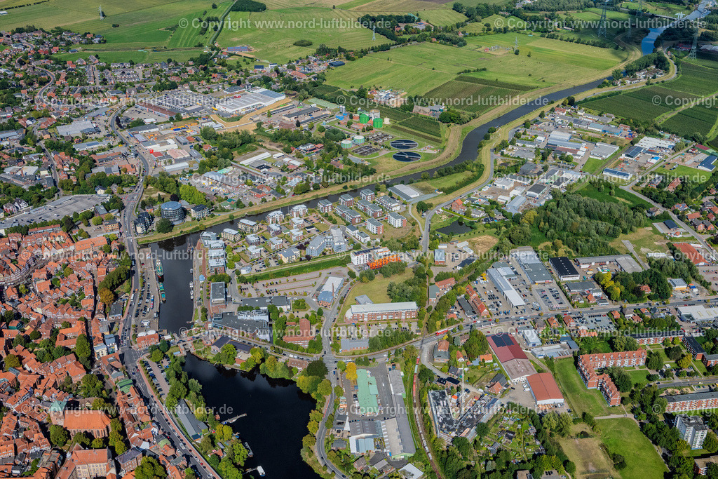 Stade_Hafencity_ELS_2190200922 | STADE 20.09.2022 Siedlungsgebiet und Infrastruktur Hafencity in Stade im Bundesland Niedersachsen, Deutschland. // The district Hafencity in Stade in the state Lower Saxony, Germany. Foto: Martin Elsen