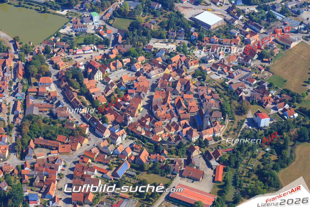 Luftbild von  Leutershausen - Luftaufnahme wurde 2016 von https://frankenair.de mittels Flugzeug (keine Drohne) erstellt - die Geschenkidee