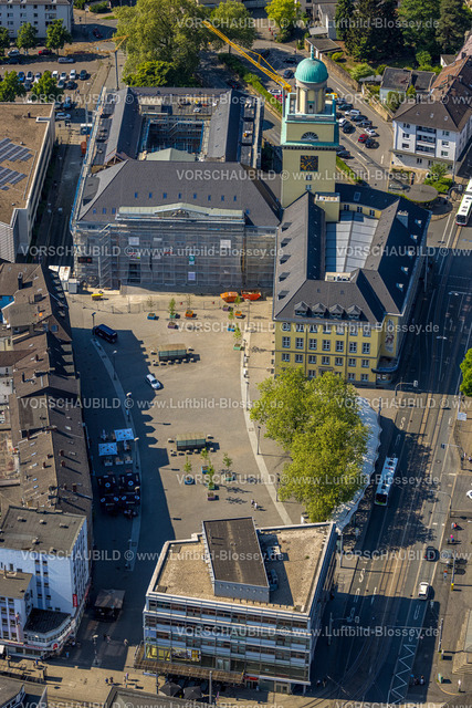 Witten240506908 | Luftbild, Rathaus Witten mit Baustelle Sanierung und Baugerüst, Rathausplatz mit Celestianbau, Witten, Ruhrgebiet, Nordrhein-Westfalen, Deutschland